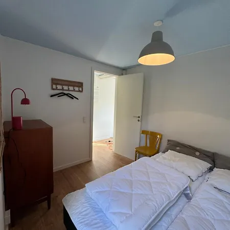 بيت للعطل Smukt Naer C Inkl Rengoring ريب