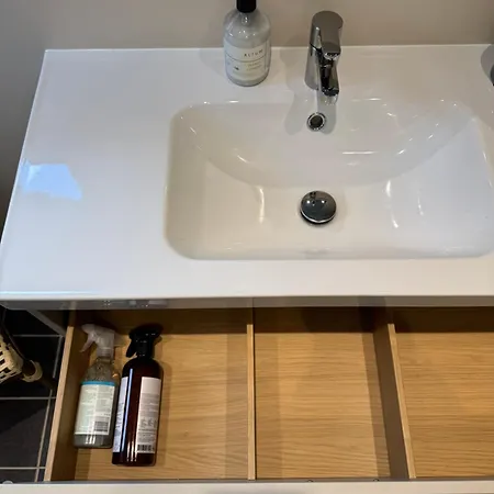 Smukt Naer C Inkl Rengoring بيت للعطل *