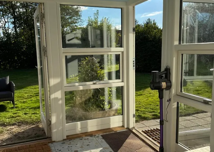 Smukt Naer C Inkl Rengoring Tatil Evi